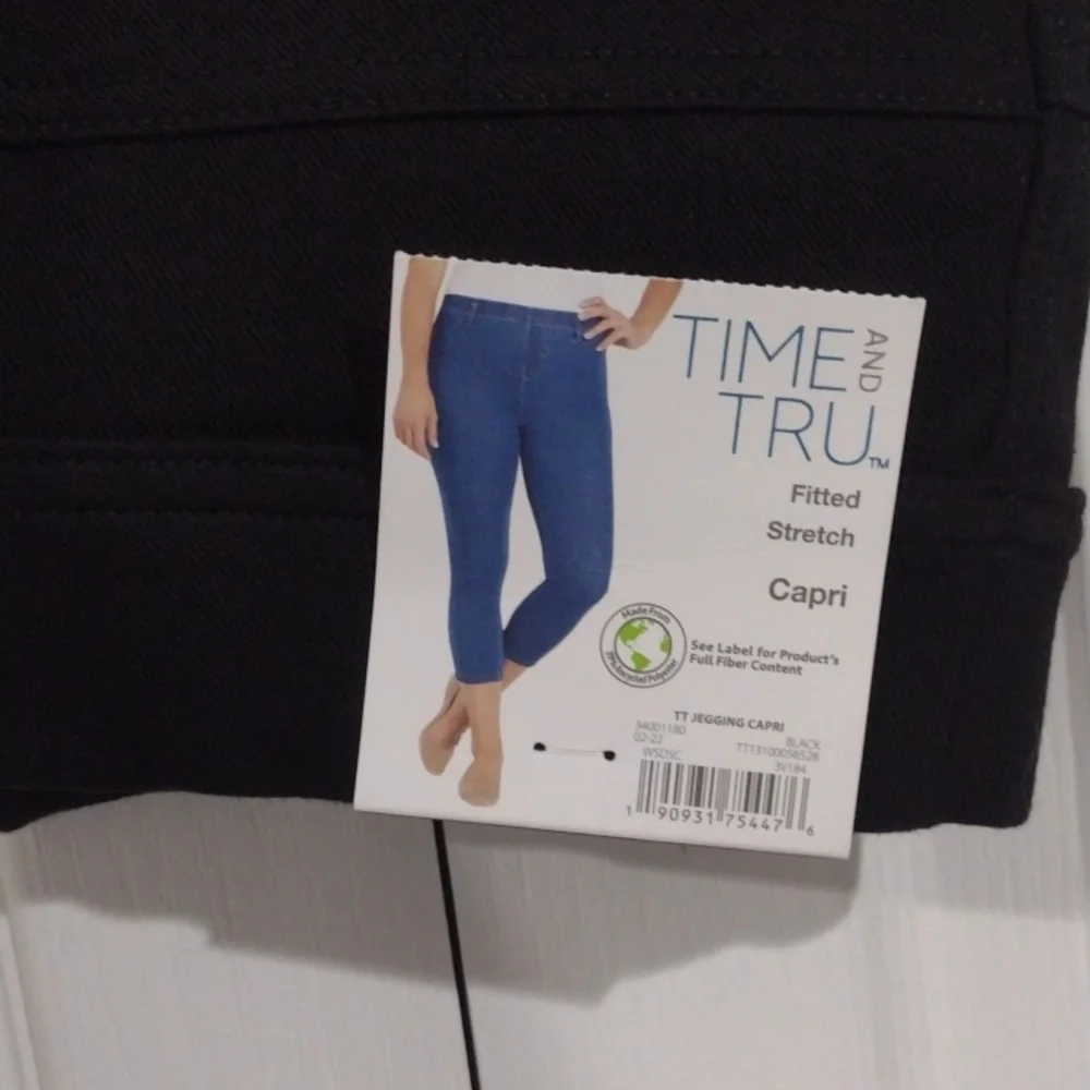 New women size 4/6 fitted stretch Capri jeggings - Picture 3 of 7